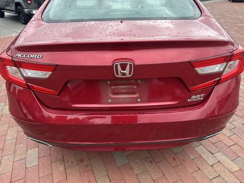 Used 2020 Honda Accord Touring image 9
