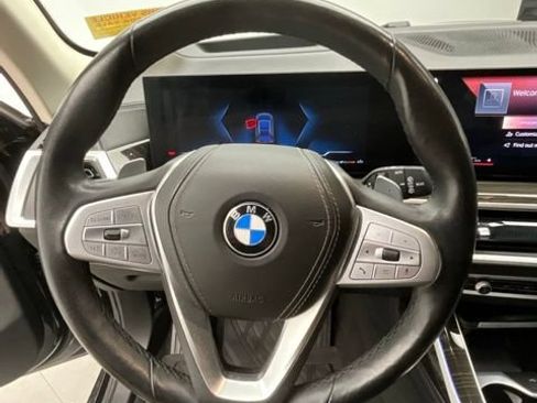 Used 2023 BMW X7 xDrive40i AWD/4WD image 11