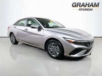 Used 2026 Hyundai Elantra Hybrid
