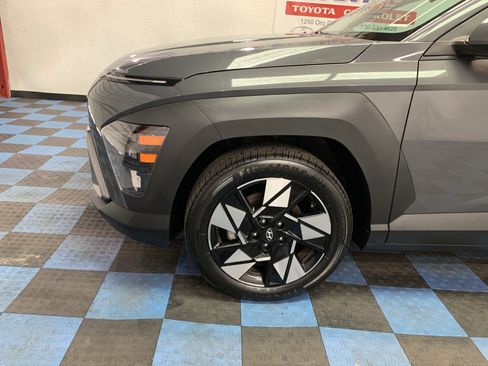Used 2024 Hyundai Kona SEL image 10