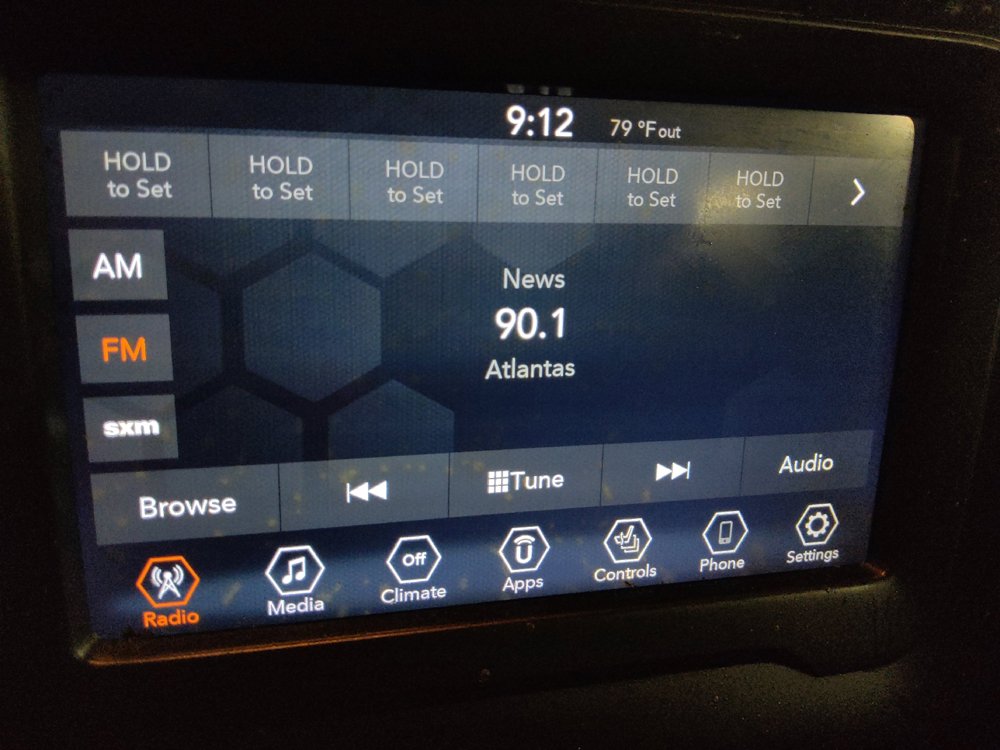 Used 2021 Jeep Renegade Latitude AWD/4WD image 25