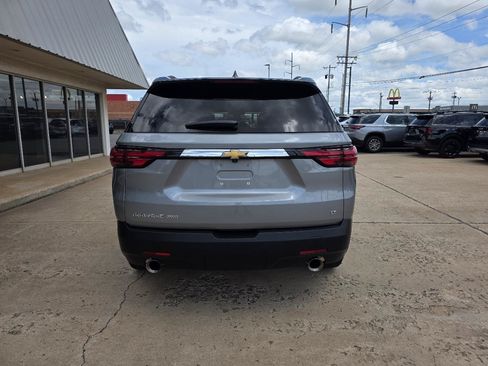 Used 2023 Chevrolet Traverse LT w/ LPO, Cargo Package AWD/4WD image 7