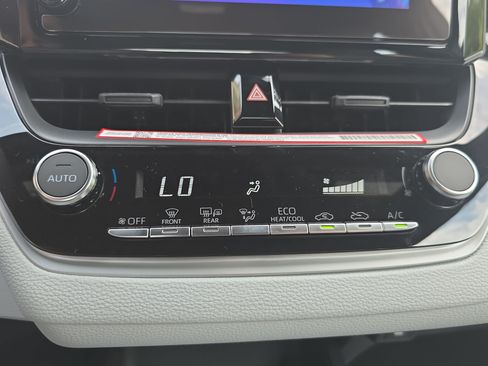 New 2026 Toyota Corolla SE FWD image 24
