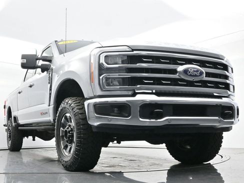 Used 2023 Ford F250 Lariat w/ Lariat Ultimate Package image 49