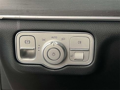 Certified 2023 Mercedes-Benz GLE 350 4MATIC image 21