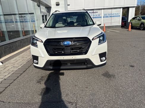 Used 2022 Subaru Forester Premium image 5