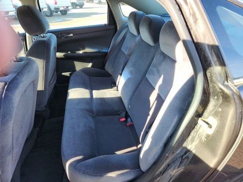 Used 2009 Chevrolet Impala LT image 17
