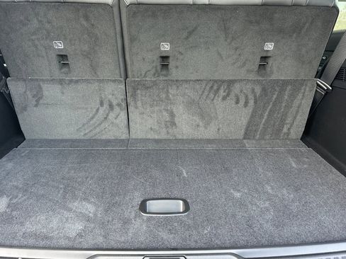 New 2026 Jeep Grand Wagoneer Limited image 15