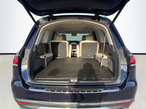 Used 2020 Mercedes-Benz GLS 450 4MATIC image 11