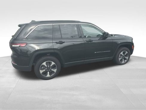 New 2024 Jeep Grand Cherokee Limited 4xe w/ Luxury Tech Group II image 11