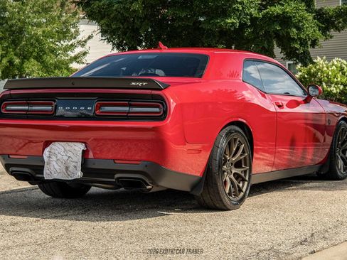 Used 2016 Dodge Challenger SRT Hellcat RWD image 8