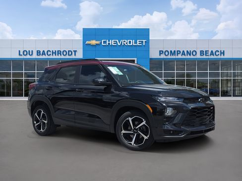 Used 2023 Chevrolet TrailBlazer RS FWD image 1