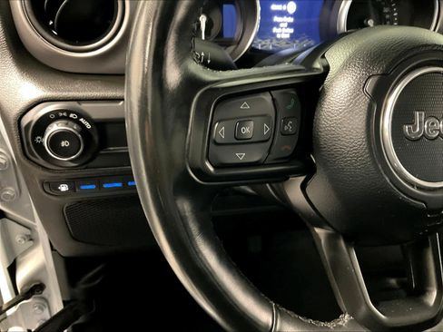 Used 2023 Jeep Wrangler Unlimited w/ Cold Weather Group image 23