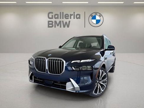 Used 2026 BMW X7 xDrive40i image 1
