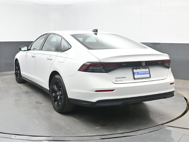 Certified 2025 Honda Accord SE image 7