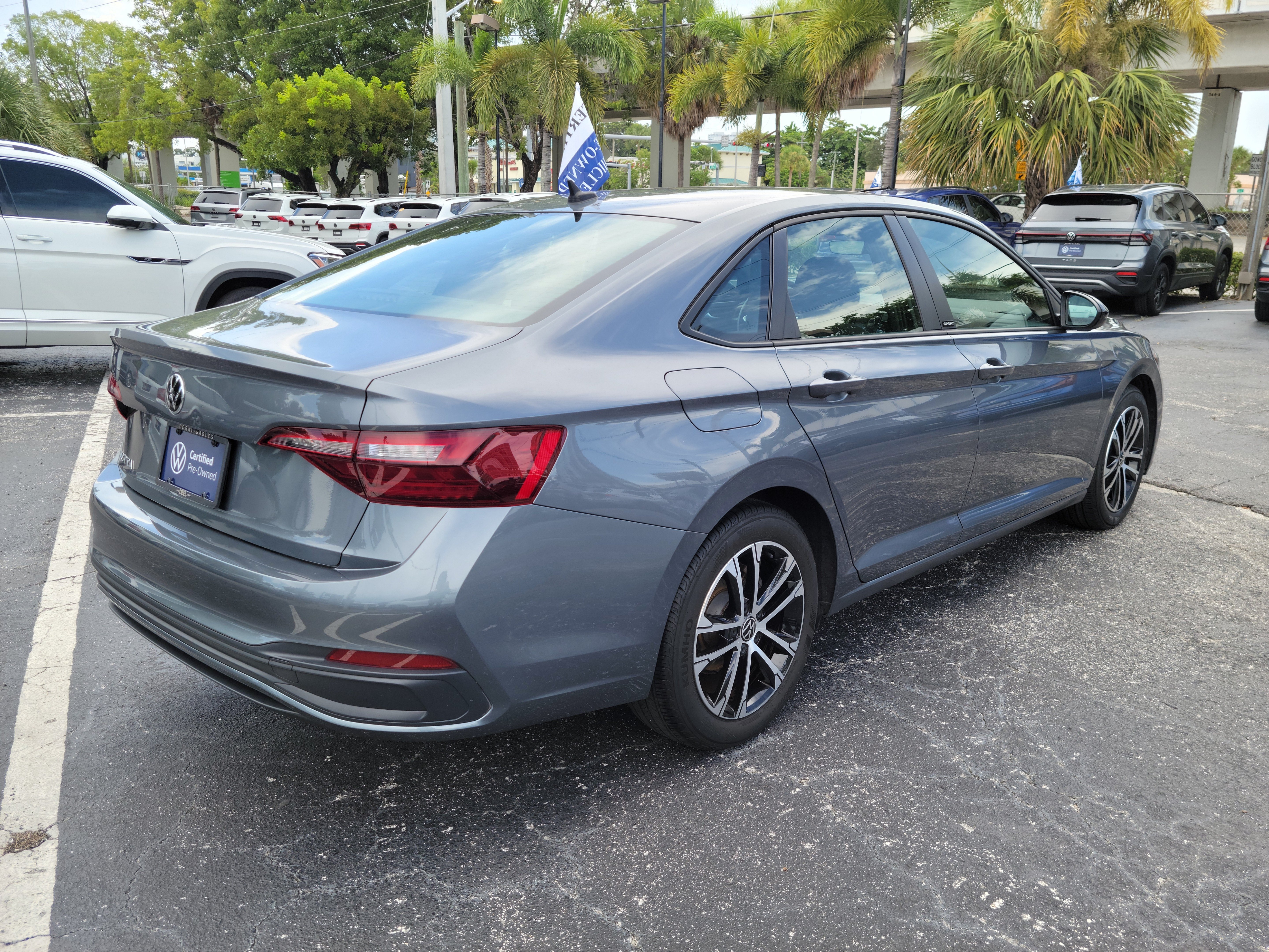Certified 2023 Volkswagen Jetta Sport w/ IQ.Drive Package FWD image 7