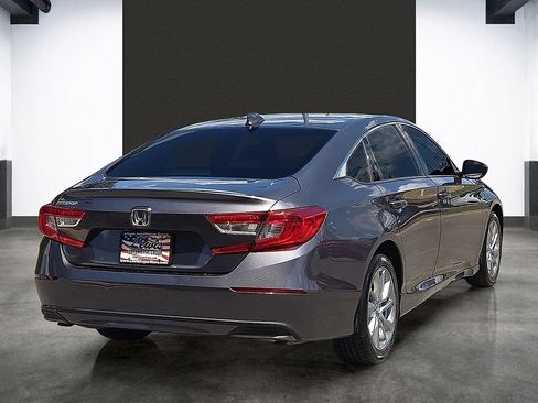 Used 2018 Honda Accord LX image 8