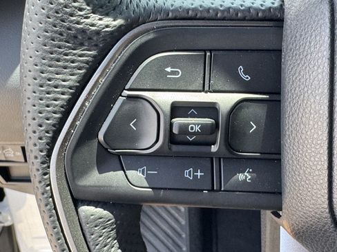 Used 2026 Toyota Tundra Limited w/ Power Package AWD/4WD image 25