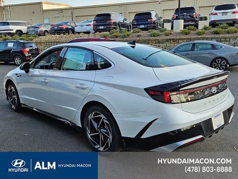 New 2026 Hyundai Sonata SEL image 5