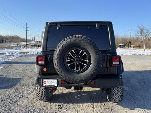New 2026 Jeep Wrangler Unlimited Sport AWD/4WD image 24