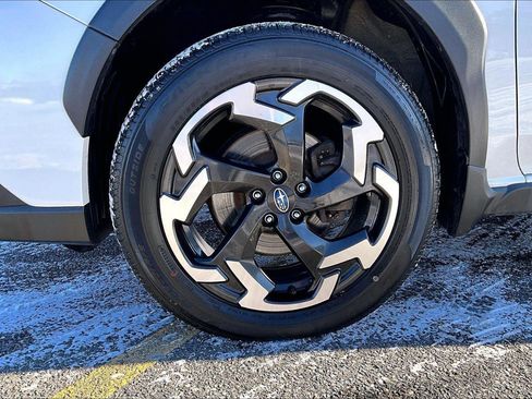 Used 2023 Subaru Crosstrek 2.5i Limited w/ Moonroof Package image 9