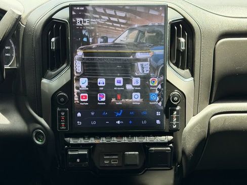 Used 2021 Chevrolet Silverado 2500 LT w/ Z71 Sport Edition AWD/4WD image 19