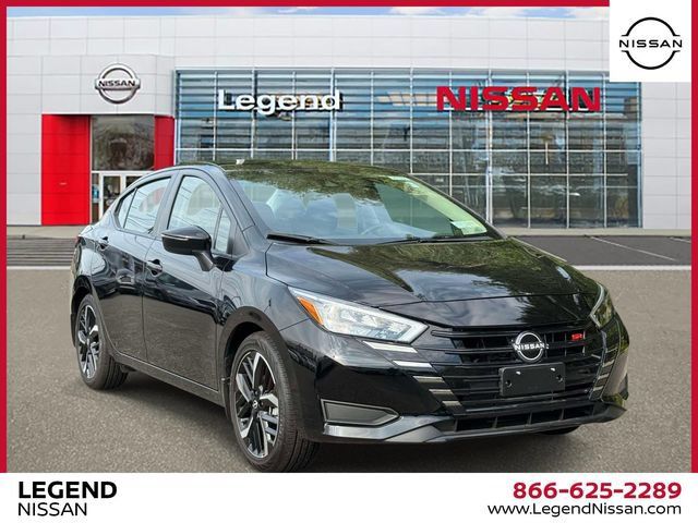 Used 2025 Nissan Versa SR w/ Trunk Package FWD image 1