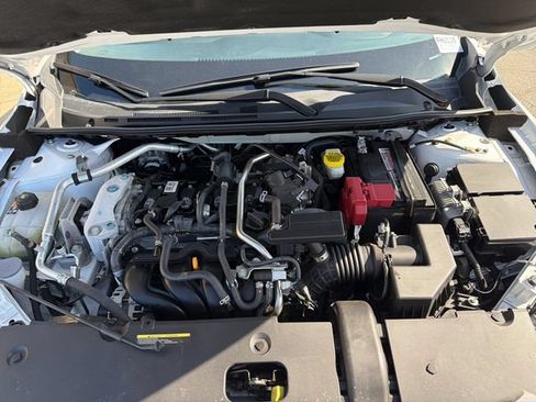 Used 2024 Nissan Sentra SR FWD image 36