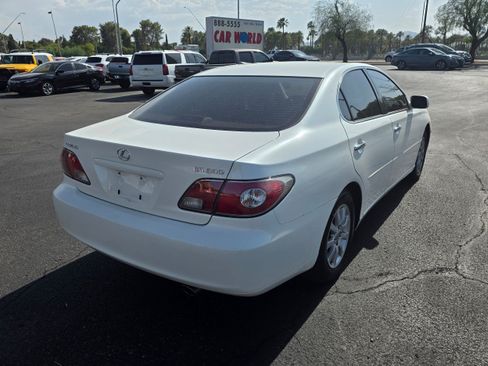 Used 2004 Lexus ES 330 FWD image 5