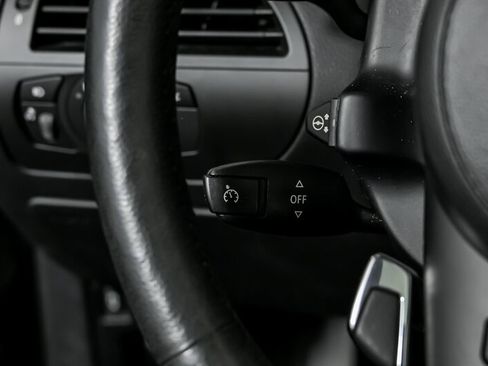 Used 2009 BMW 650i Coupe image 27