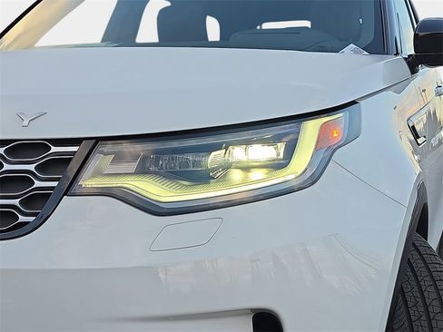 New 2026 Land Rover Discovery Limited Edition image 33