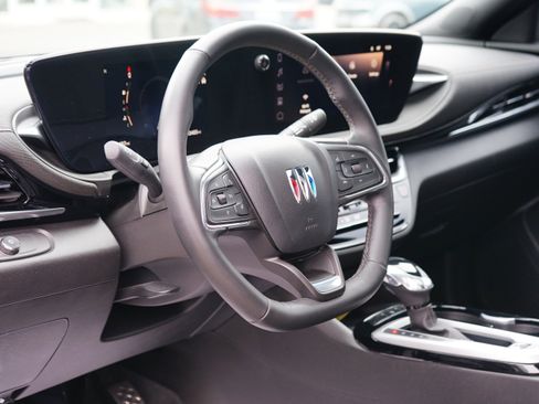 Used 2024 Buick Envista Avenir image 13