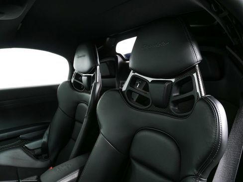 Certified 2019 Porsche 911 Speedster RWD image 5