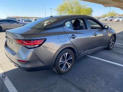 Used 2021 Nissan Sentra SV FWD image 3