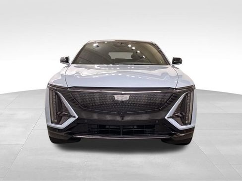 New 2025 Cadillac Lyriq Sport AWD/4WD image 15