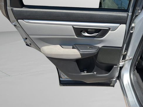 Used 2018 Honda CR-V LX image 14