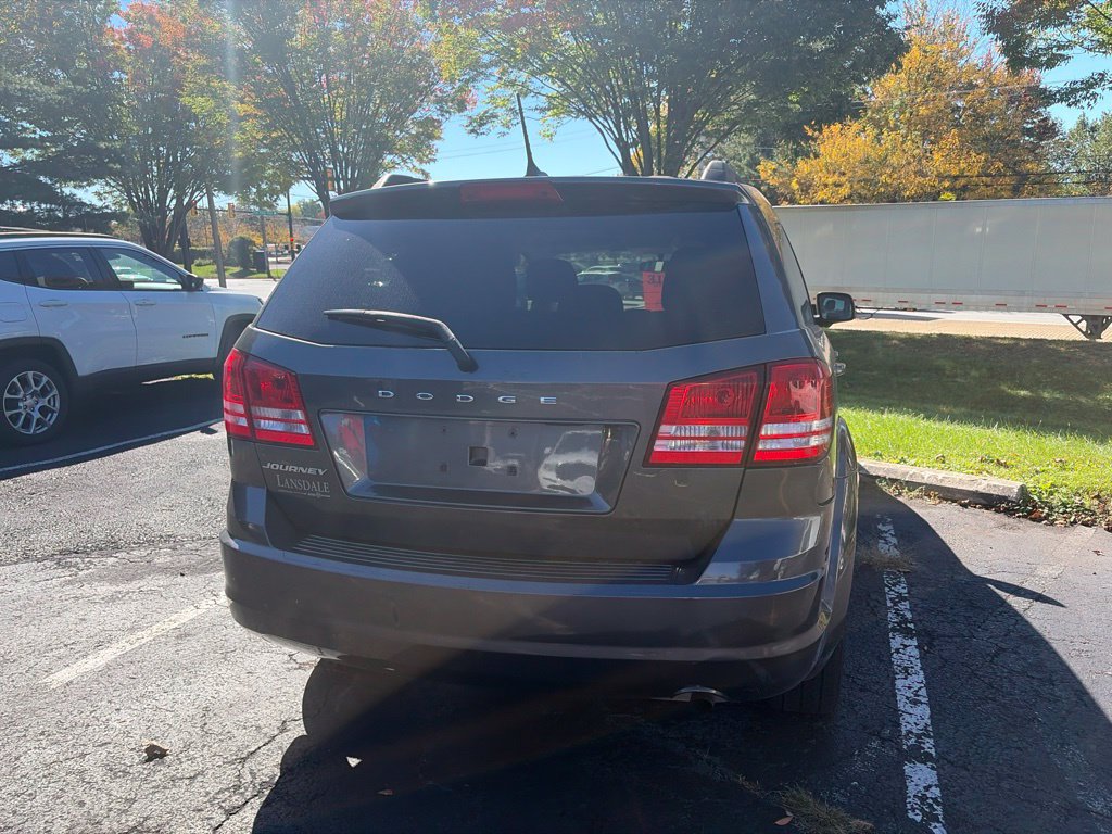 Certified 2016 Dodge Journey SE w/ Flexible Seating Group FWD image 6