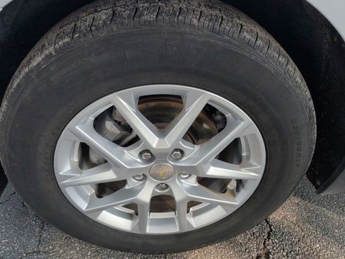 Used 2022 Chevrolet Equinox LS w/ LS Convenience Package FWD image 10