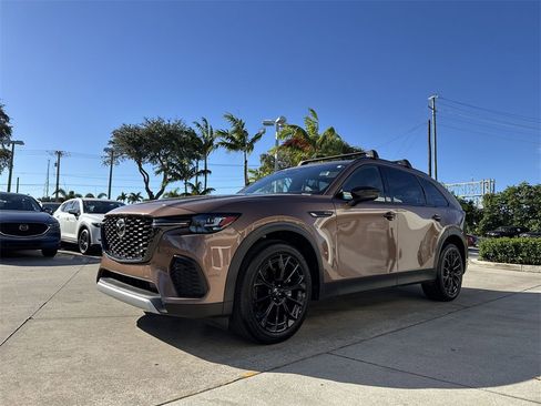 Used 2025 MAZDA CX-70 3.3 Turbo w/ Premium Plus Pkg image 29