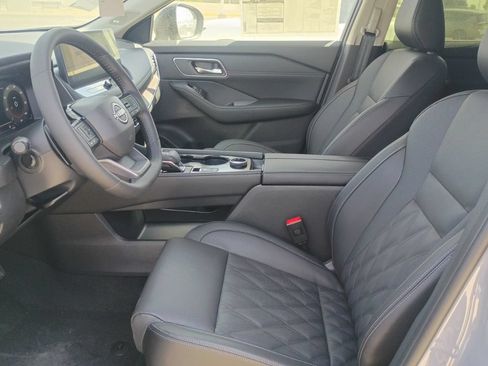 New 2026 Nissan Rogue Platinum w/ Platinum Premium Package AWD/4WD image 24