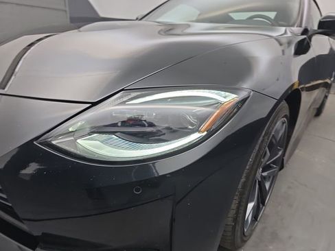 Used 2024 Nissan Z Performance w/ Floor Mat Package image 14