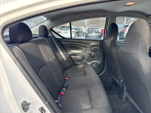 Used 2016 Nissan Versa S Plus image 7