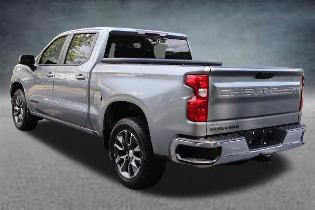 Used 2023 Chevrolet Silverado 1500 LT AWD/4WD image 21