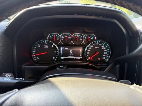 Used 2018 GMC Sierra 1500 SLT w/ Texas SLT Premium Package AWD/4WD image 10