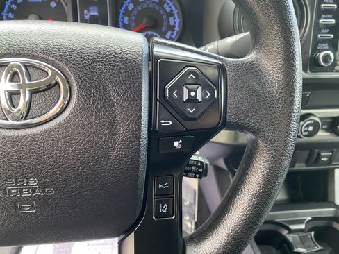 Used 2021 Toyota Tacoma SR w/ SR Convenience Package image 21