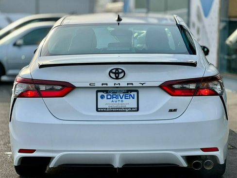 Used 2021 Toyota Camry SE image 30