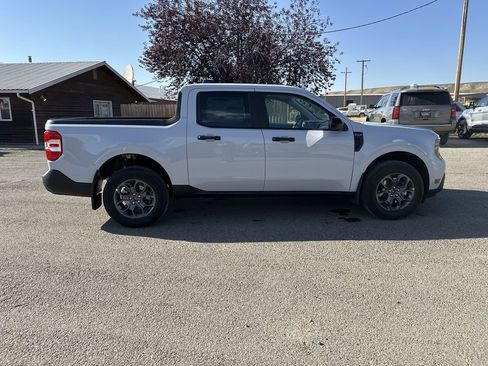 New 2025 Ford Maverick XLT w/ XLT Luxury Package AWD/4WD image 24