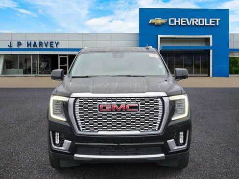Used 2023 GMC Yukon Denali image 2