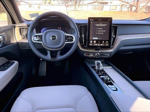 New 2026 Volvo XC60 B5 Plus w/ Climate Package image 15