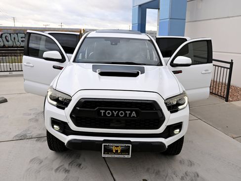 Used 2019 Toyota Tacoma TRD Pro image 31